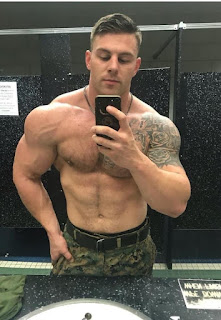 Hot Hunks of this Weekend of Apirl-May