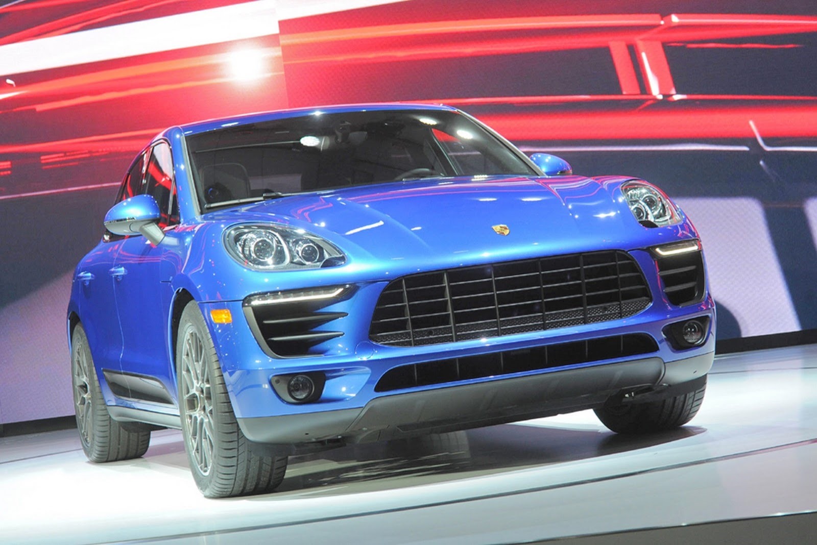 [Porsche-Macan-4%255B2%255D.jpg]