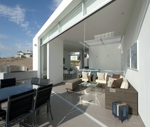 moderna casa en la playa