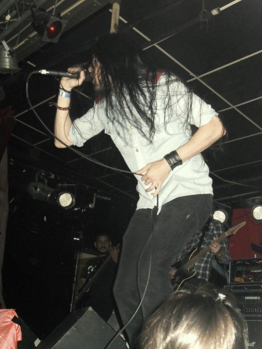 [68794_1684496675122_1318776343_1785237_1740471_n%255B2%255D.jpg]