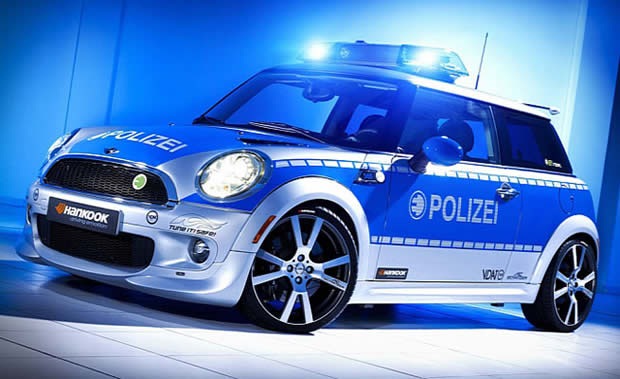 [mini-eletrico-policia-01%255B4%255D.jpg]