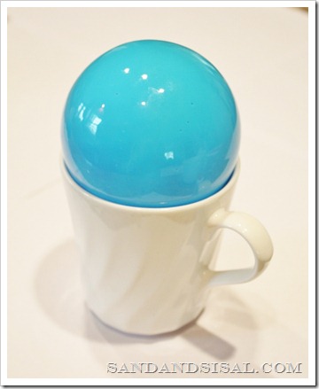 Drain colored glue into cup 