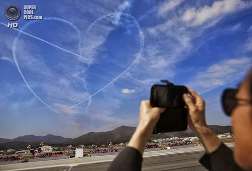 В Южной Кореи прошел масштабный военный парад