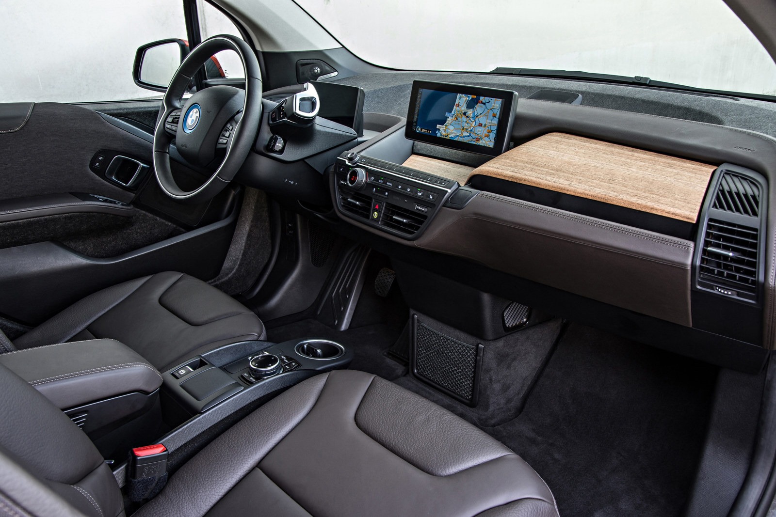 [2014-BMW-i3-40%255B2%255D.jpg]