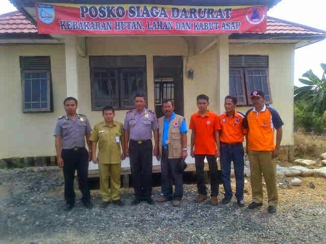 [polri%2520kebakaran%2520lahan%255B5%255D.jpg]