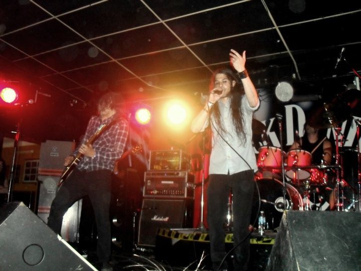 [66640_1684507875402_1318776343_1785319_2630976_n%255B2%255D.jpg]