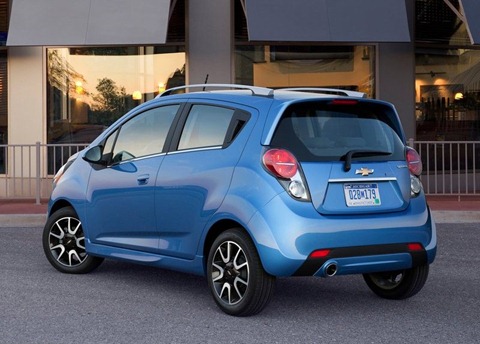 2013-Chevrolet-Spark-side-angle-view