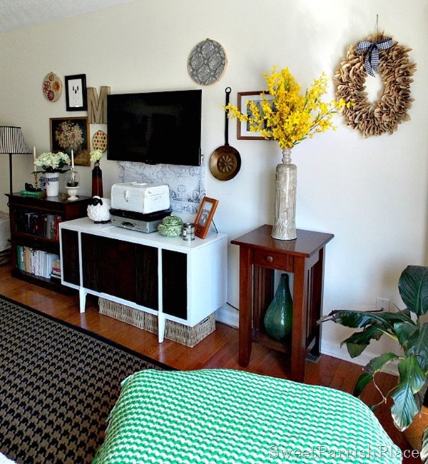 Spring Living Room2