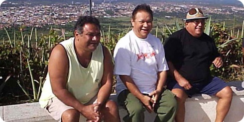 Na foto, Mauro Moraes, Dominguinhos e Luiz Ceará no Juazeiro do Norte