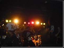 556919_456006307768632_1938728303_n