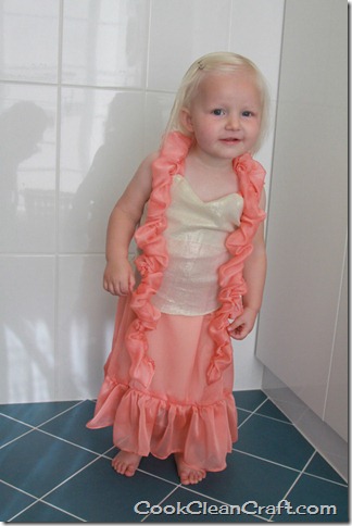 Peaches and Cream Barbie Dress (32)