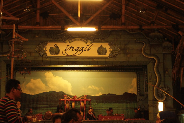 Inggil Restaurant, East Javanese Cuisine in Malang, Indonesia