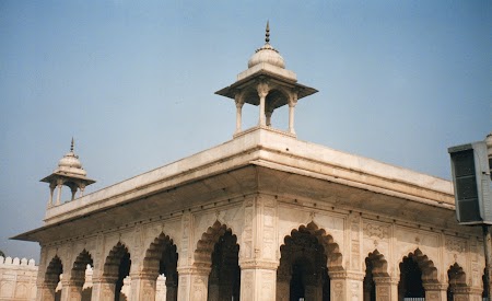 03. Divan-i-Khas Red Fort - Delhi.jpg
