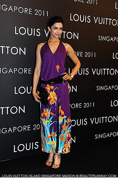 Louis Vuiiton Bollywood star Deepika Padukone ISLAND SINGAPORE MAISON
