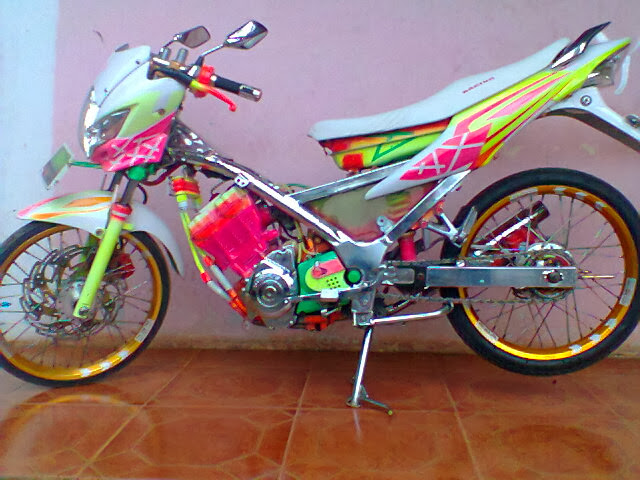 modifikasi airbrush honda beat full chrome racing look: Honda beat