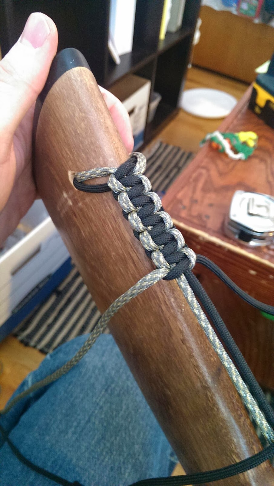 The coolest blog ever. Paracord shotgun sling