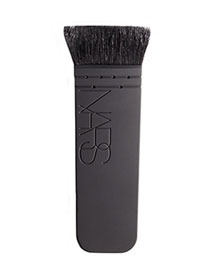 [kabuki-artisan-ita-brush%255B3%255D.jpg]