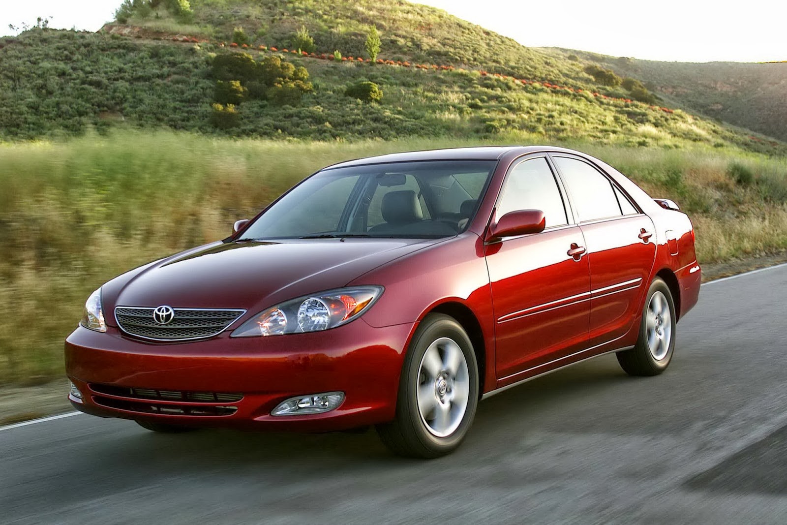 [2006-Toyota-Camry-3%255B2%255D.jpg]