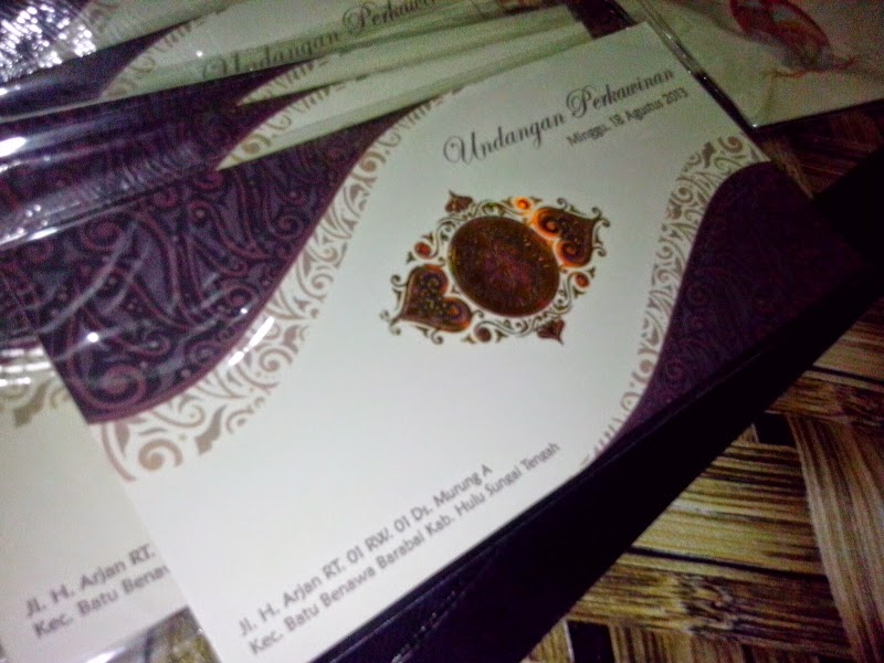 Produksi Undangan Hemat dan Banner Aisyah & Bambang 