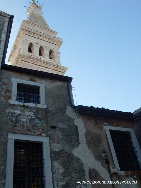 [50-Rovinj.Calles-y-rincones-de-la-ol.jpg]