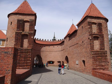 15. Barbican - Varsovia.JPG