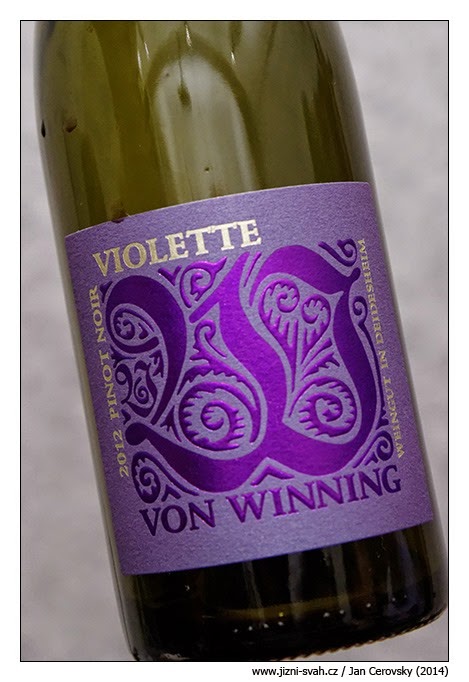 [Violette-Pinot-Noir-2012%255B3%255D.jpg]