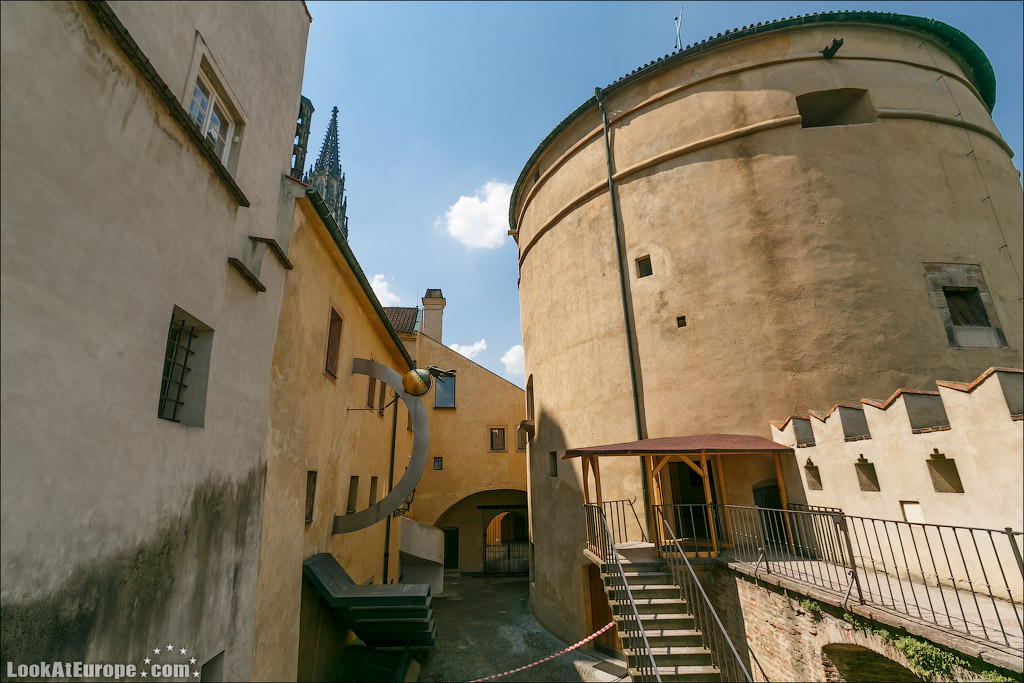 В этой башне находится музей гарнизона Пражского Града