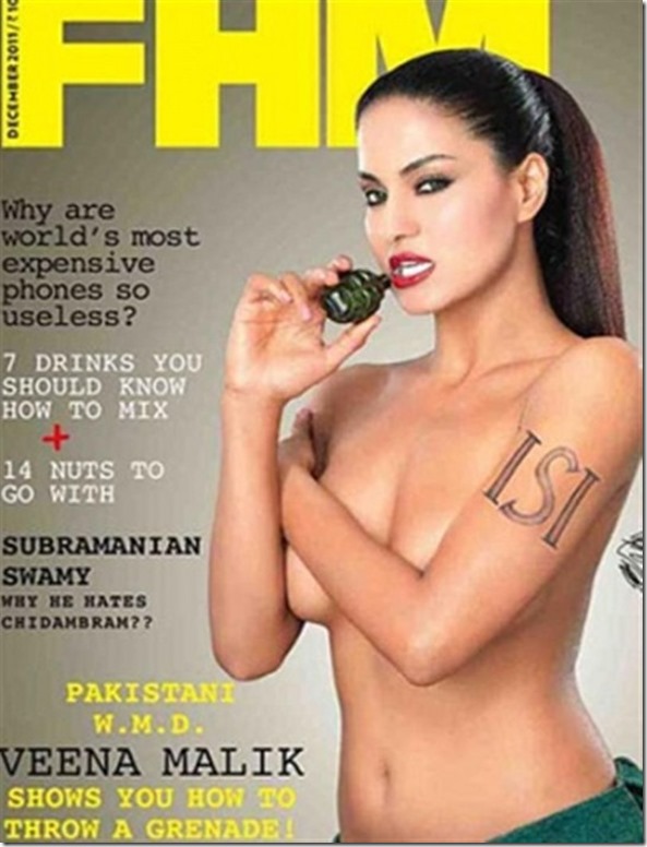 Veena-Malik-topless