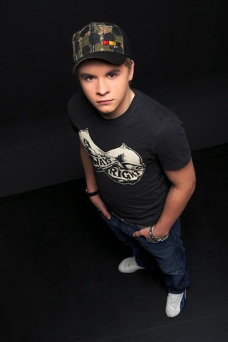 [405953_10151274065915601_10150099301265601_23092909_77846177_n%255B3%255D.jpg]