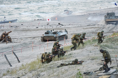 "Запад-2013": Высадка на побережье