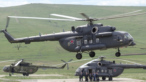 Фотографии военных учений на полигоне "Цугол"