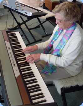 Eileen France played the Korg SP250