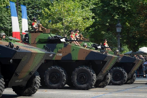 Франция отметила День взятия Бастилии традиционным парадом