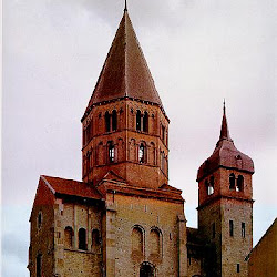 06 - Torre campanario de la Abadía de Cluny