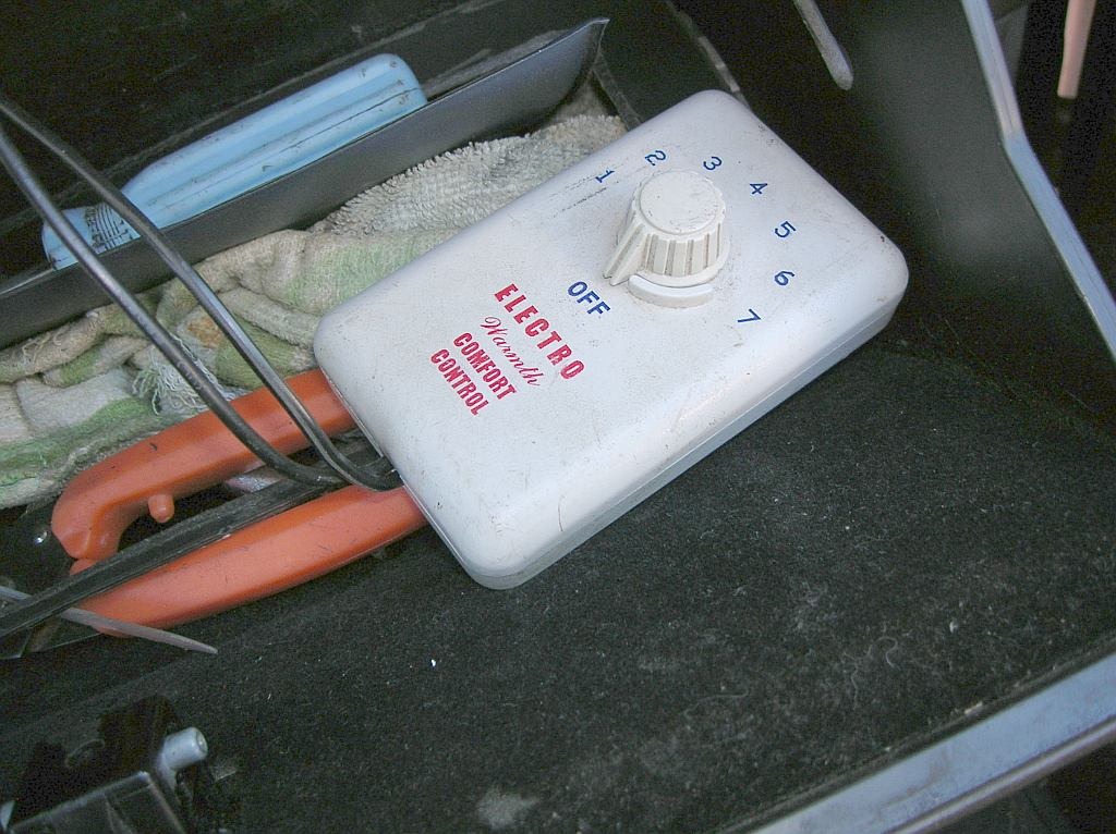 [electrowarmth%2520003w%255B3%255D.jpg]