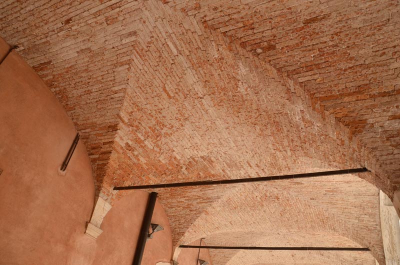 Chiostro_trinita_28.jpg Chiostro trinita 28
