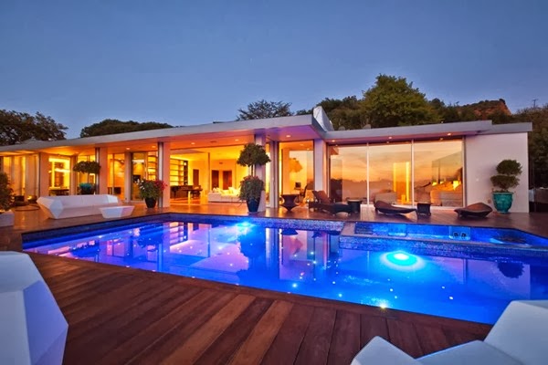 Casa Beverly Hills / JENDRETZKI Arquitectura Casa-moderna-Beverly-Hills-JENDRETZKI