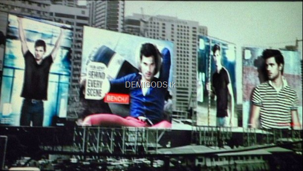 Taylor Lautner Bench billboards