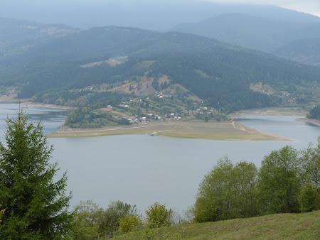 Peisaje Romania: Lacul Bicaz