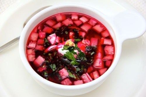 summer beet soup