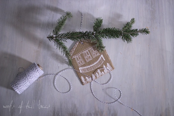 gingerbread-house-alternative-idea-craft-simple-DIY-christmas-gift-tags-ornaments-3