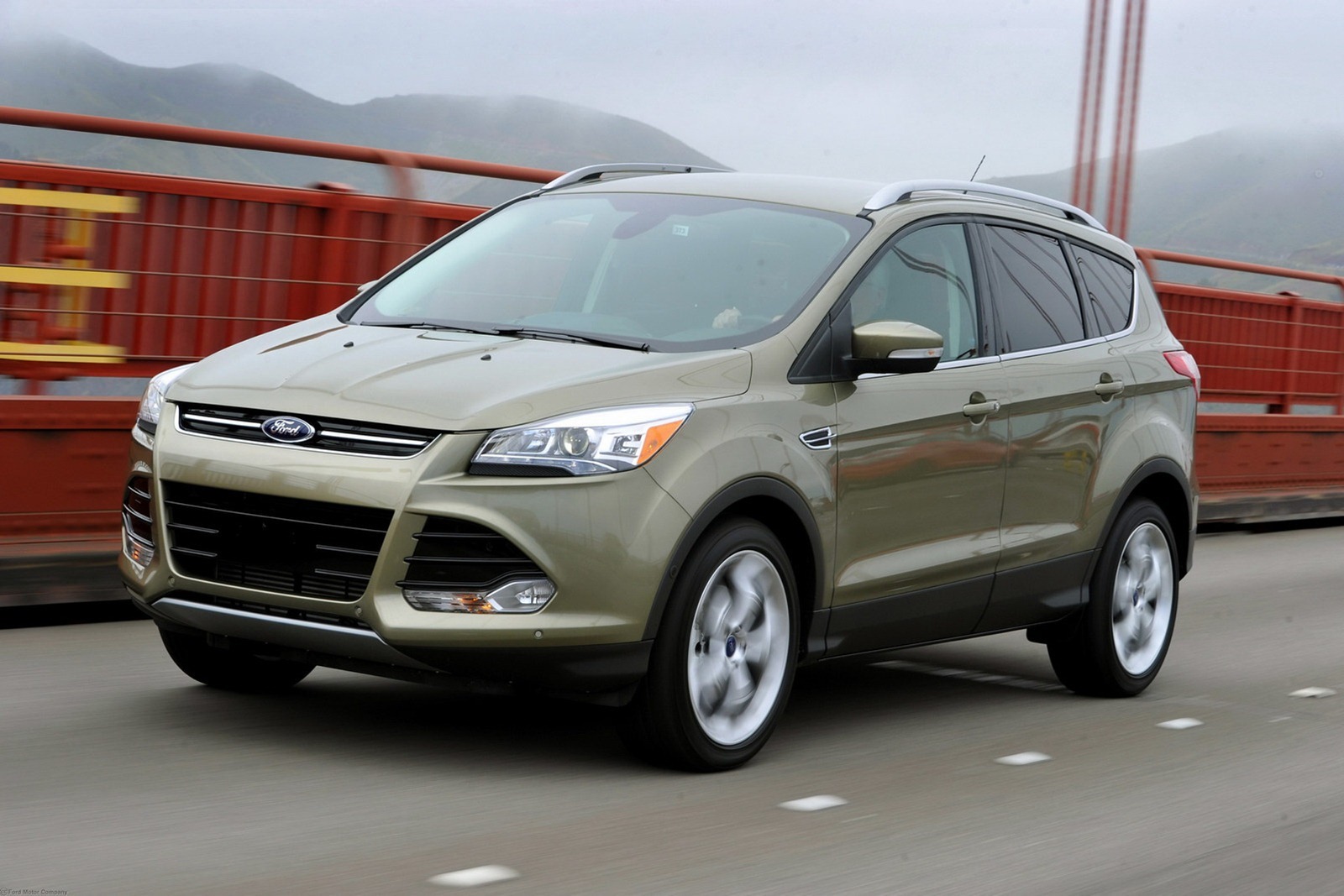 [2013-Ford-Escape-4%255B2%255D.jpg]