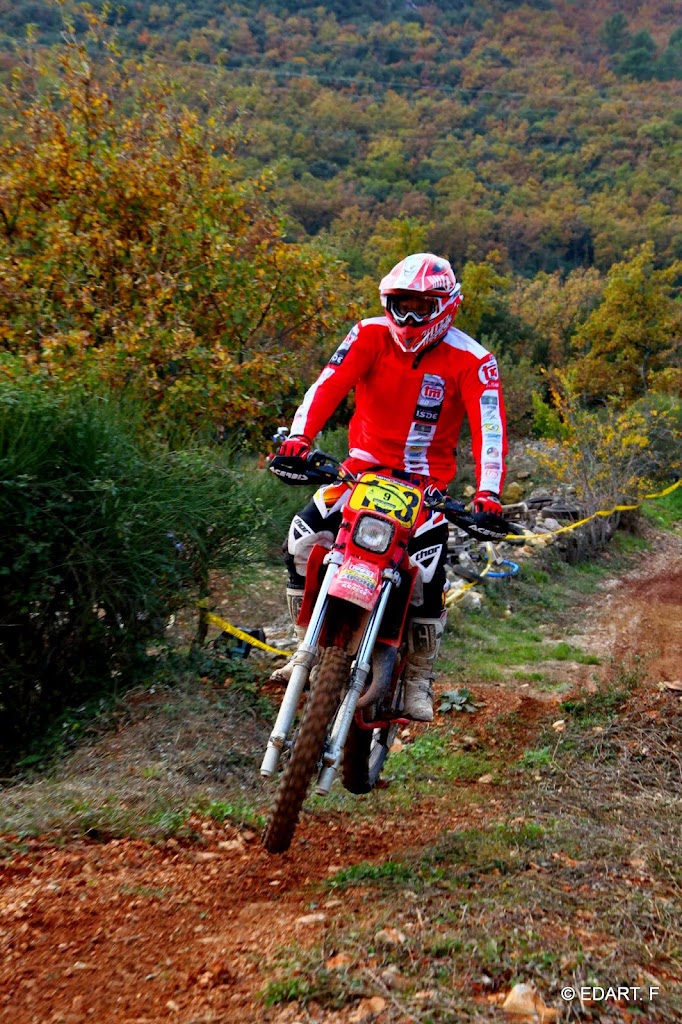 Photos d'un enduro qui eu lieu à Flassan sur Issole-TEST