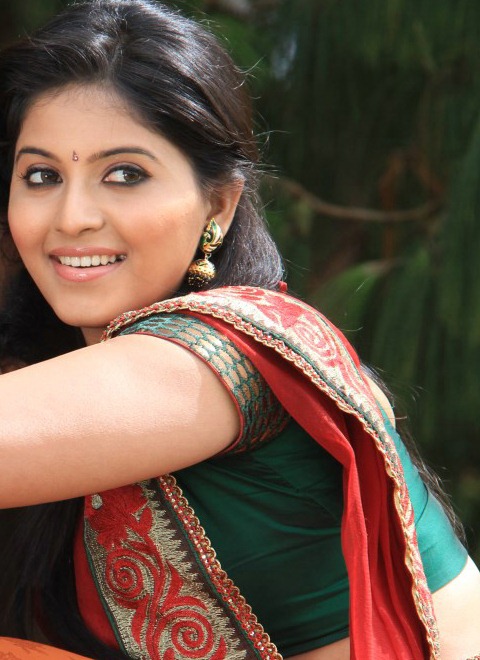 [anjali_stills%255B6%255D.jpg]