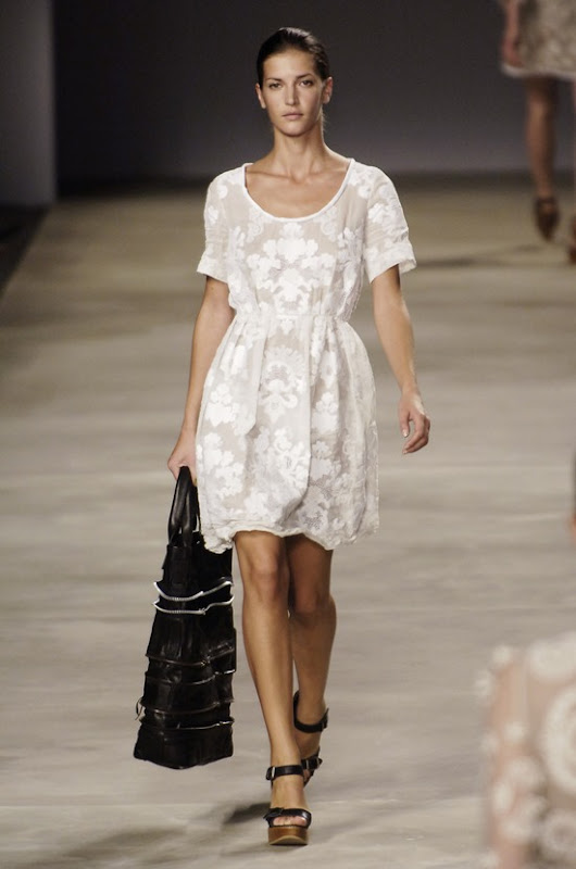 Chloe Spring 2006 diana-dondoe