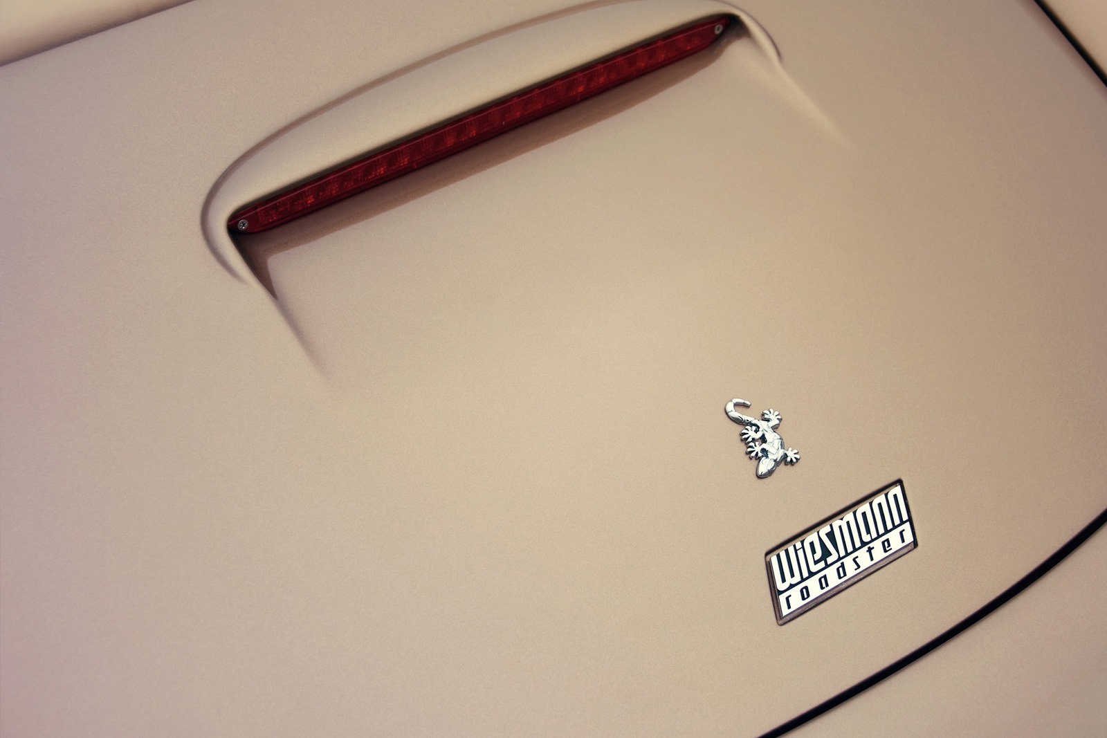 [Wiesmann-Roadster-MF5-4%255B3%255D.jpg]