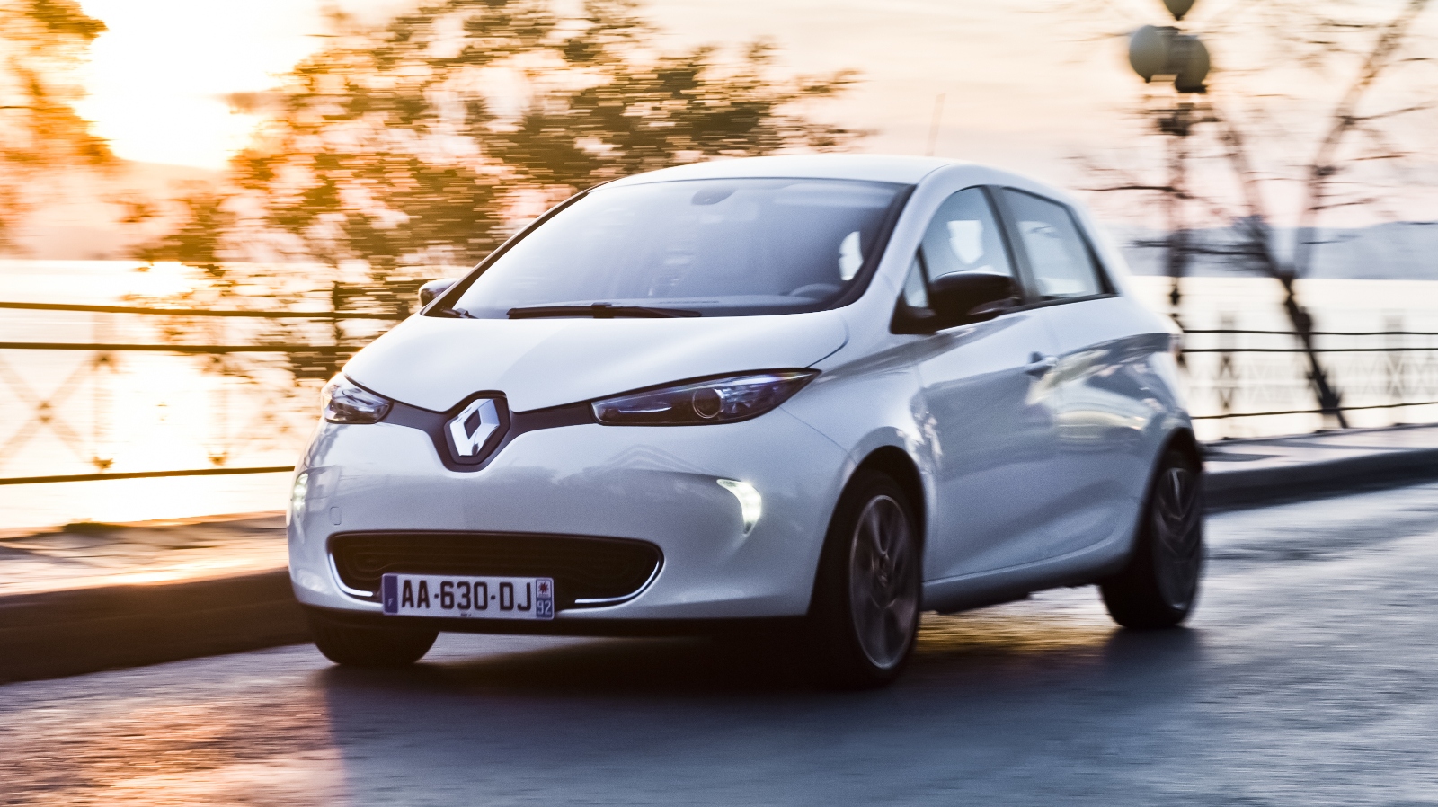 Renault_ZOE_2.jpg