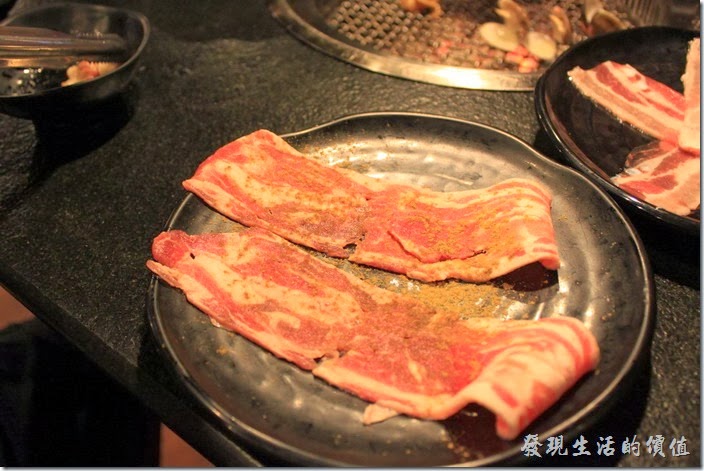 台南-逐鹿焊火燒肉。孜然羊五花