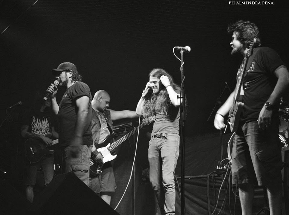 [1486850_1443315829218099_1844335372_n%255B4%255D.jpg]