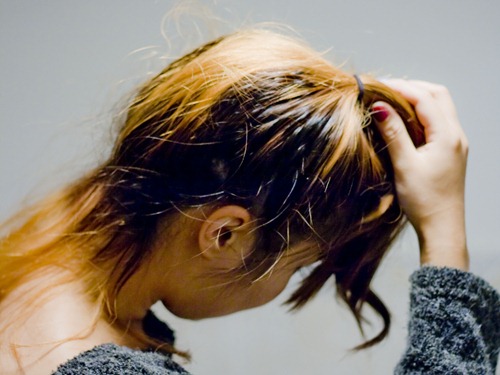 Closet Voyage: Top bun hair style (odango hair) for medium hair